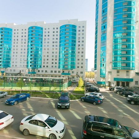 Cozy Apartment On Sarayshyq Street 5E Astana Exteriér fotografie